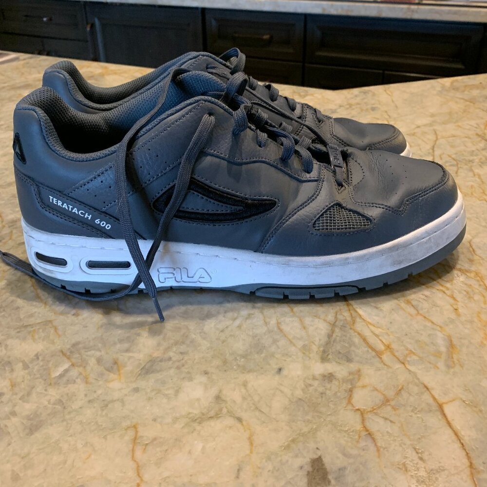Fila Teratach 600 Leather Sneakers Size 13